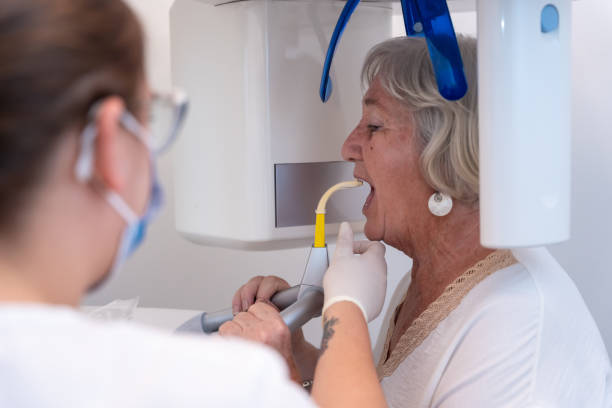 Best Broken or Cracked Tooth Emergency Dentist in River Park, FL