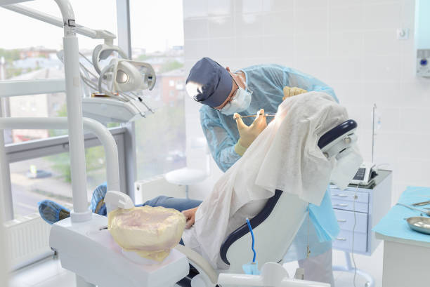 Best Holiday Emergency Dentist in River Park, FL